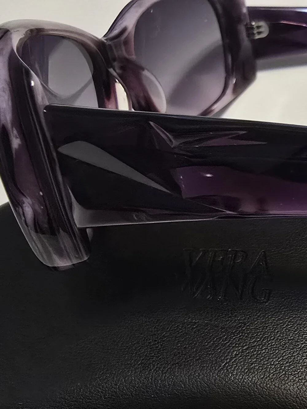 NEW. Vera Wang Iris Color MOD 253 Sunglasses
